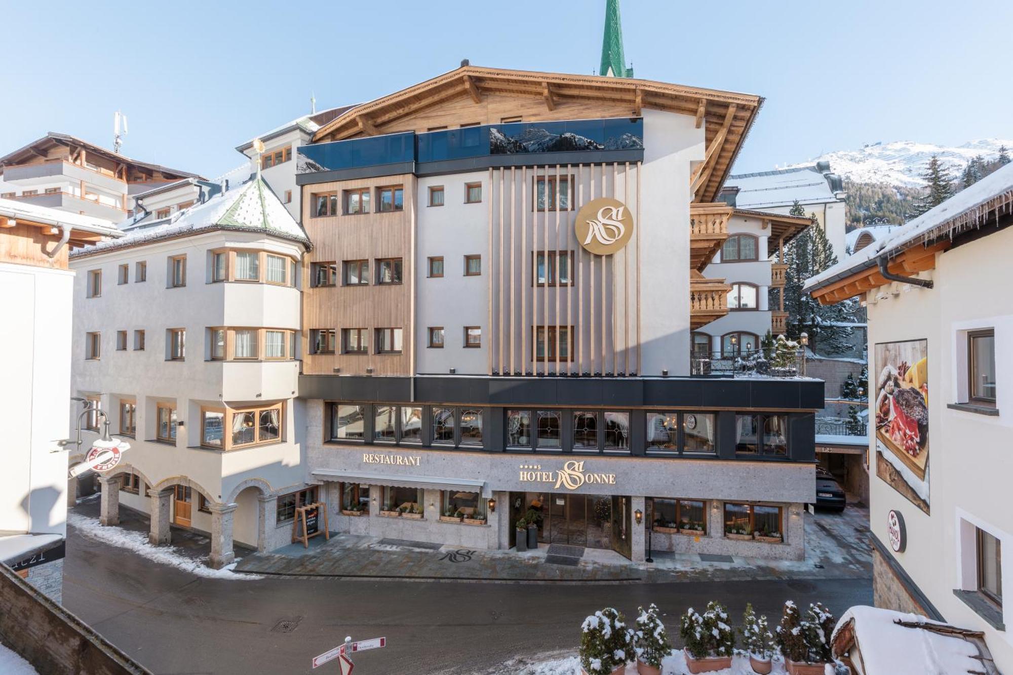 Hotel Sonne Ischgl Bagian luar foto